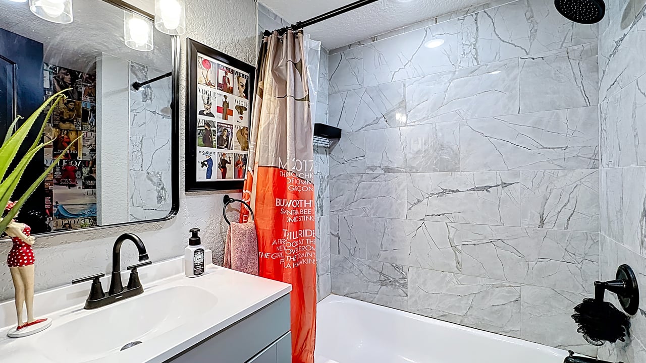 Updated Sanford Bungalow