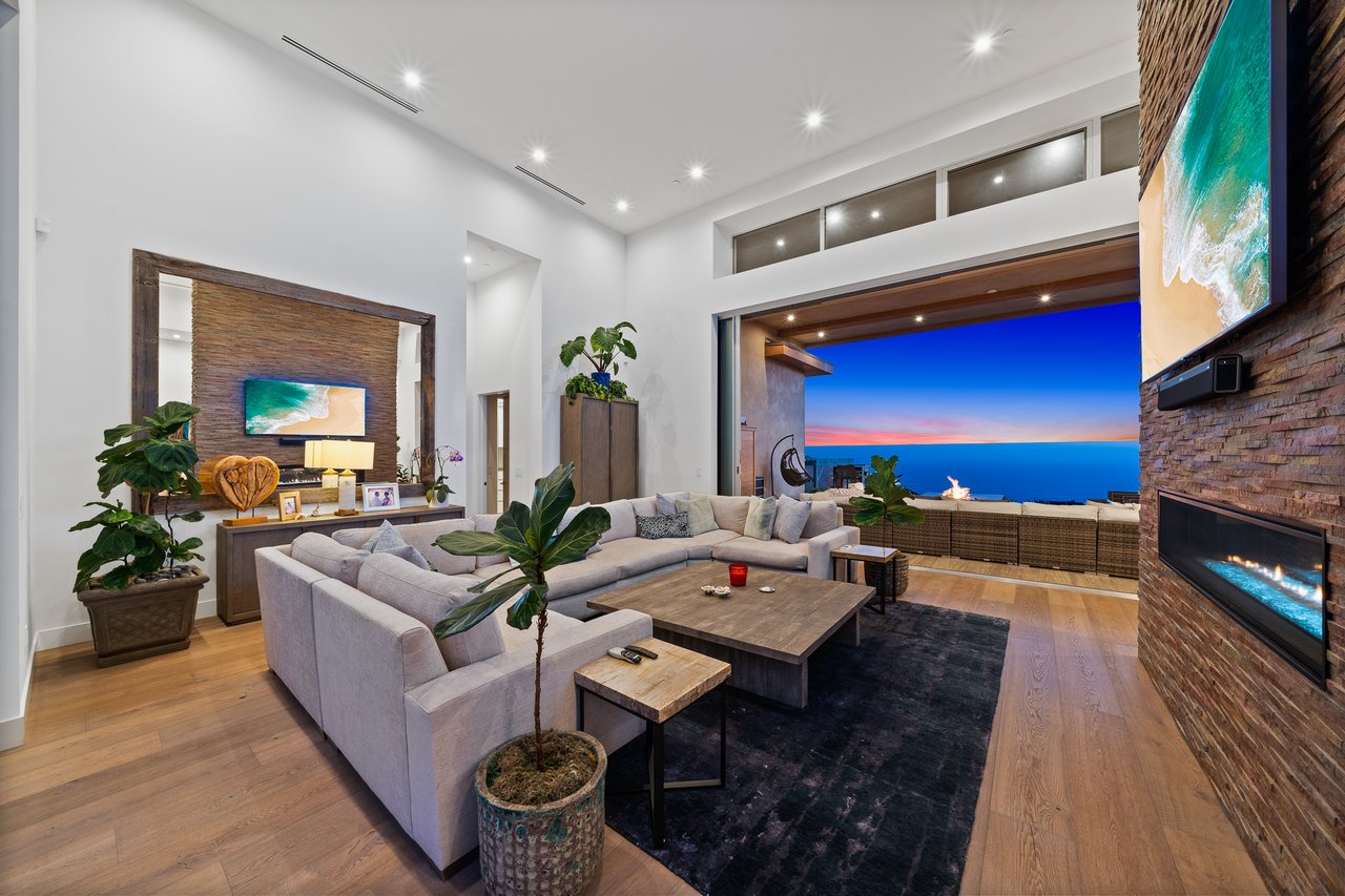 10715 Yerba Buena Rd