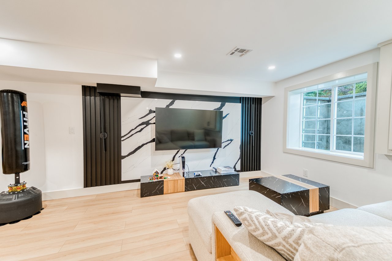 39 Fernbrook Rd