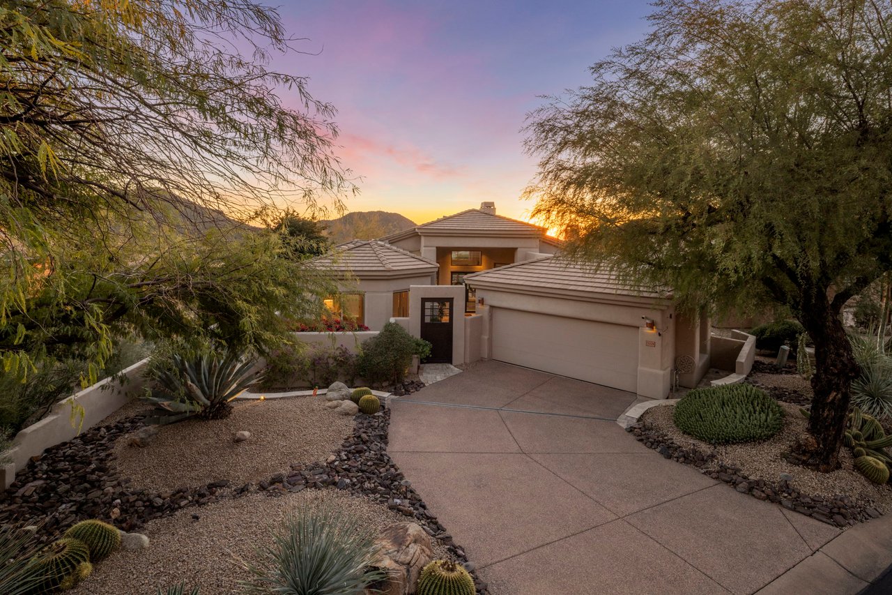 11129 E JUAN TABO Road