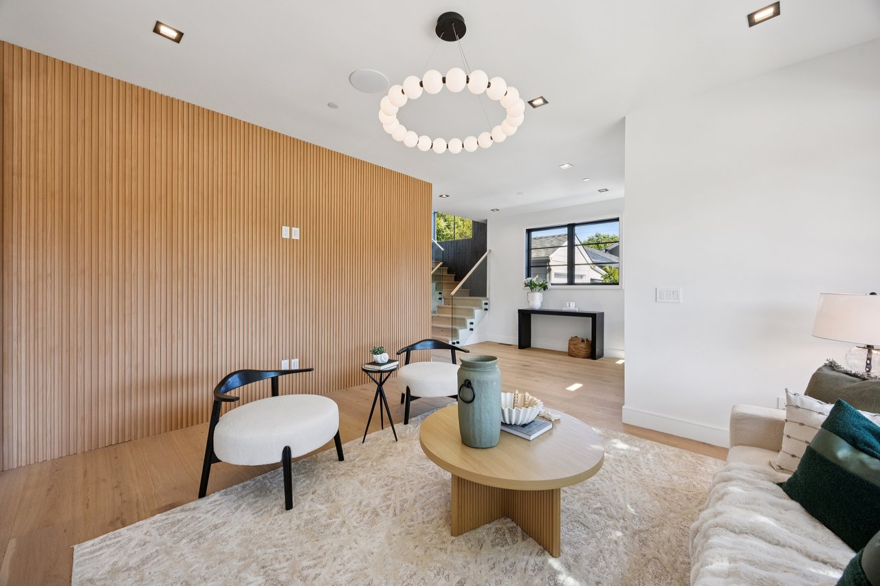 10 Channing Rd, Burlingame