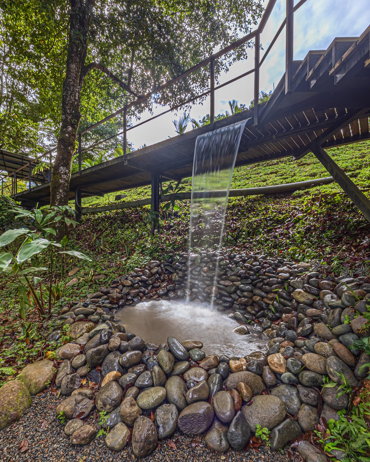 La Sombra Villas, Where Nature Meets Comfort in Tinamates!