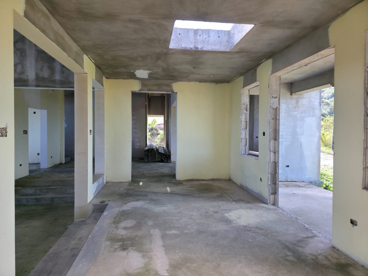 1116 Brady Ghut Unfinished Fixer Upper