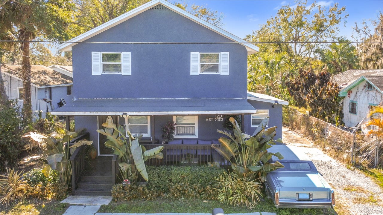 Updated Sanford Bungalow