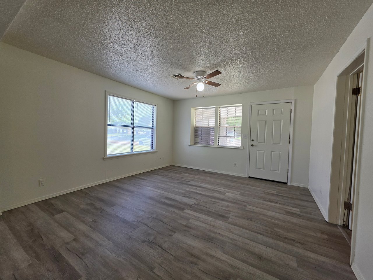 240 S Draper Ave
