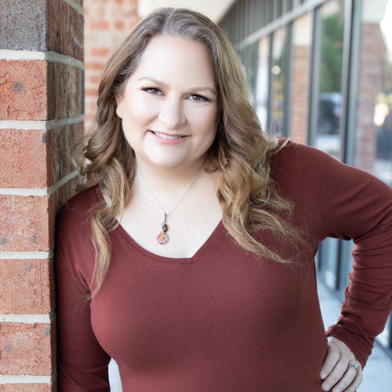 Soraya Forest Midgett Virginia Beach, VA Real Estate Agent Headshot
