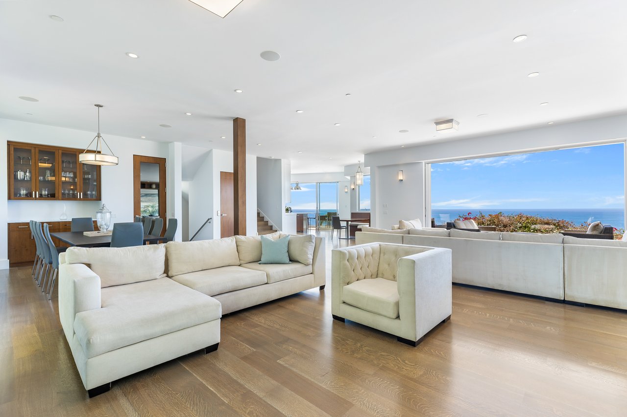 200 Arno Way