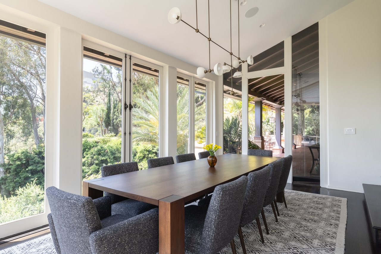 6964 Los Tilos Rd, Hollywood Hills