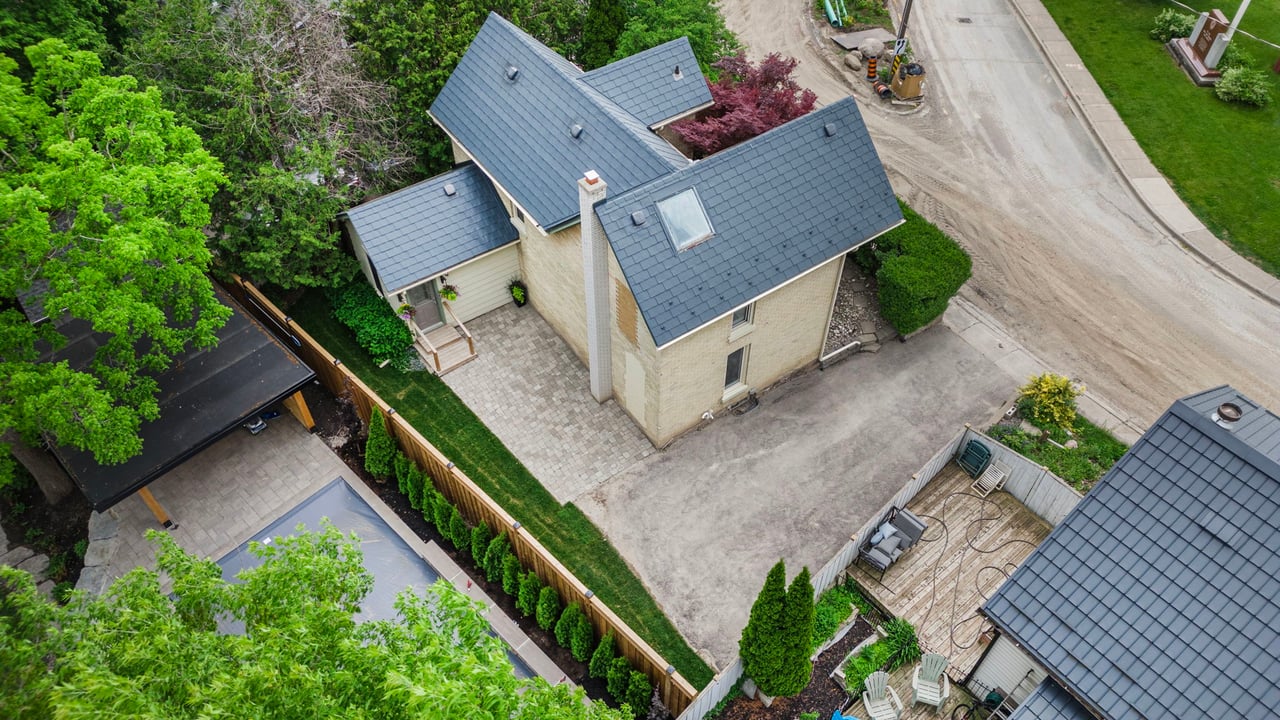 411 Millard Ave, Newmarket