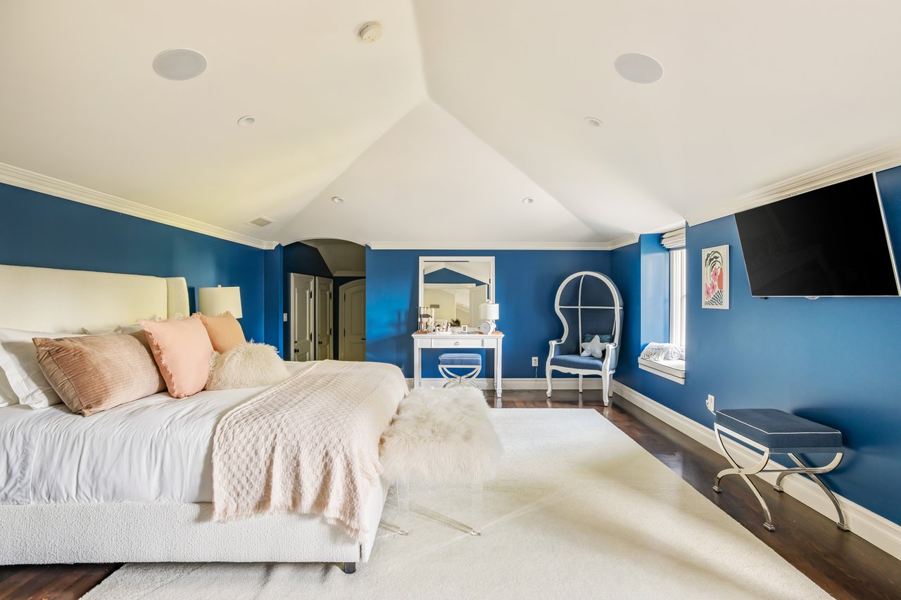 10847 Bellagio Rd