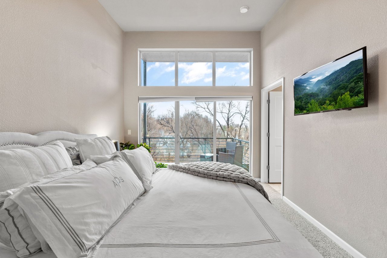 50 Cheyenne Boulevard