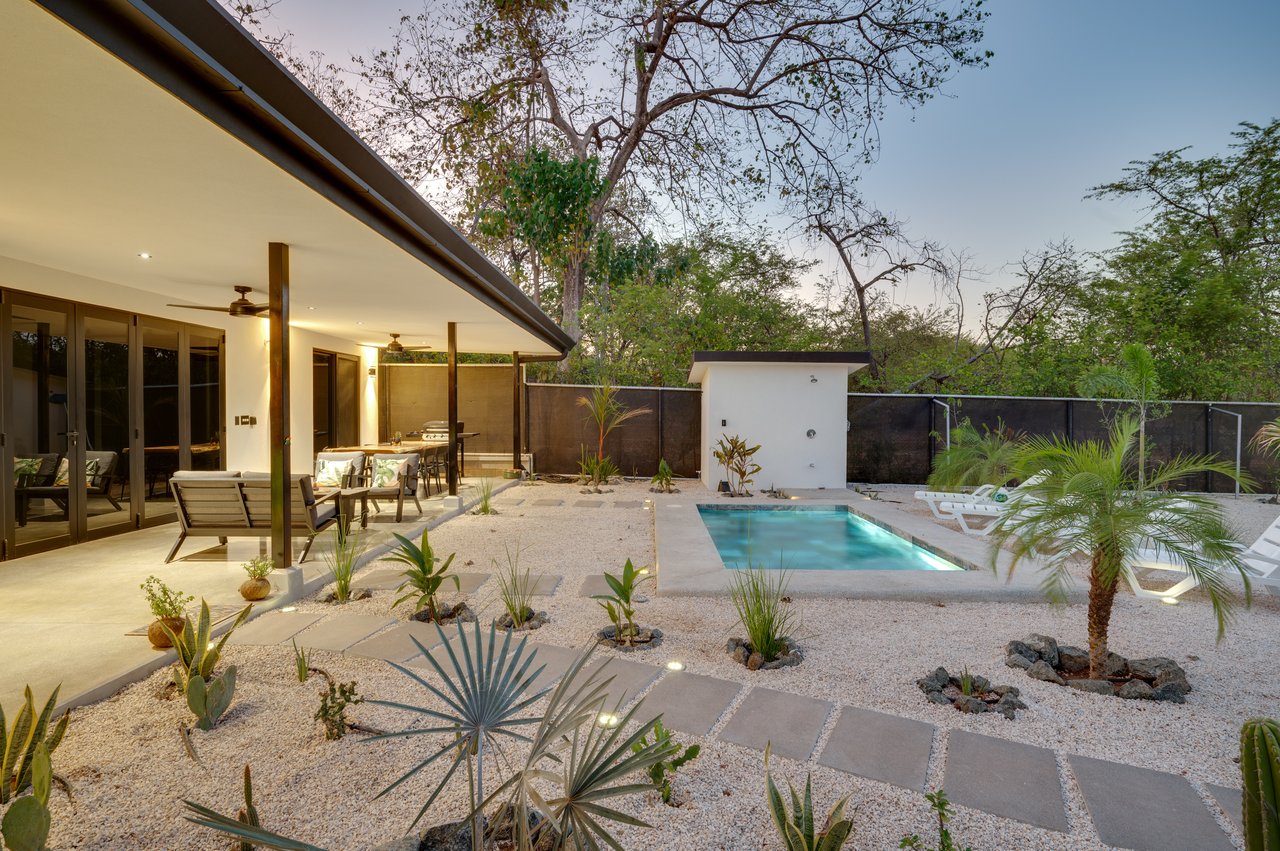 Casa Lubos - Playa Grande - 3 Minutes to Beach