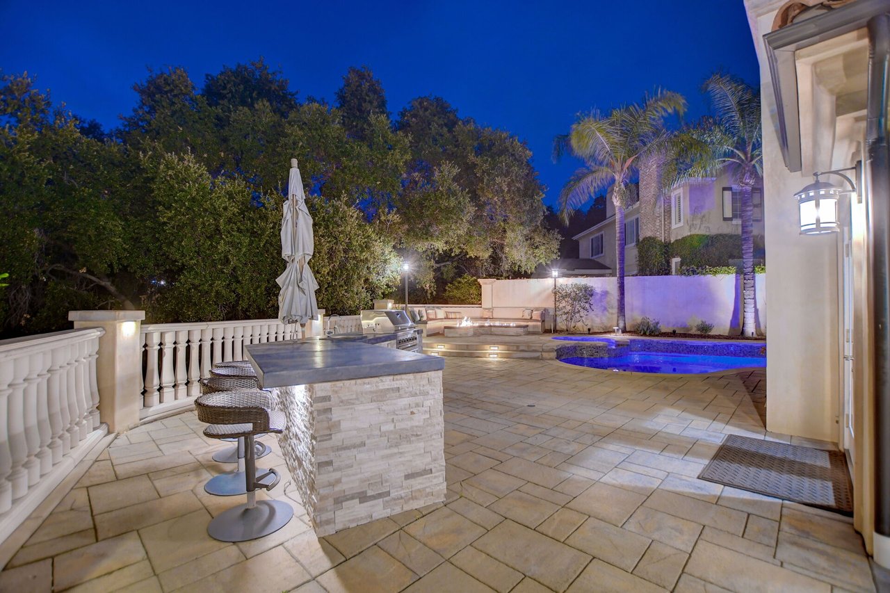 7179 Las Brisas