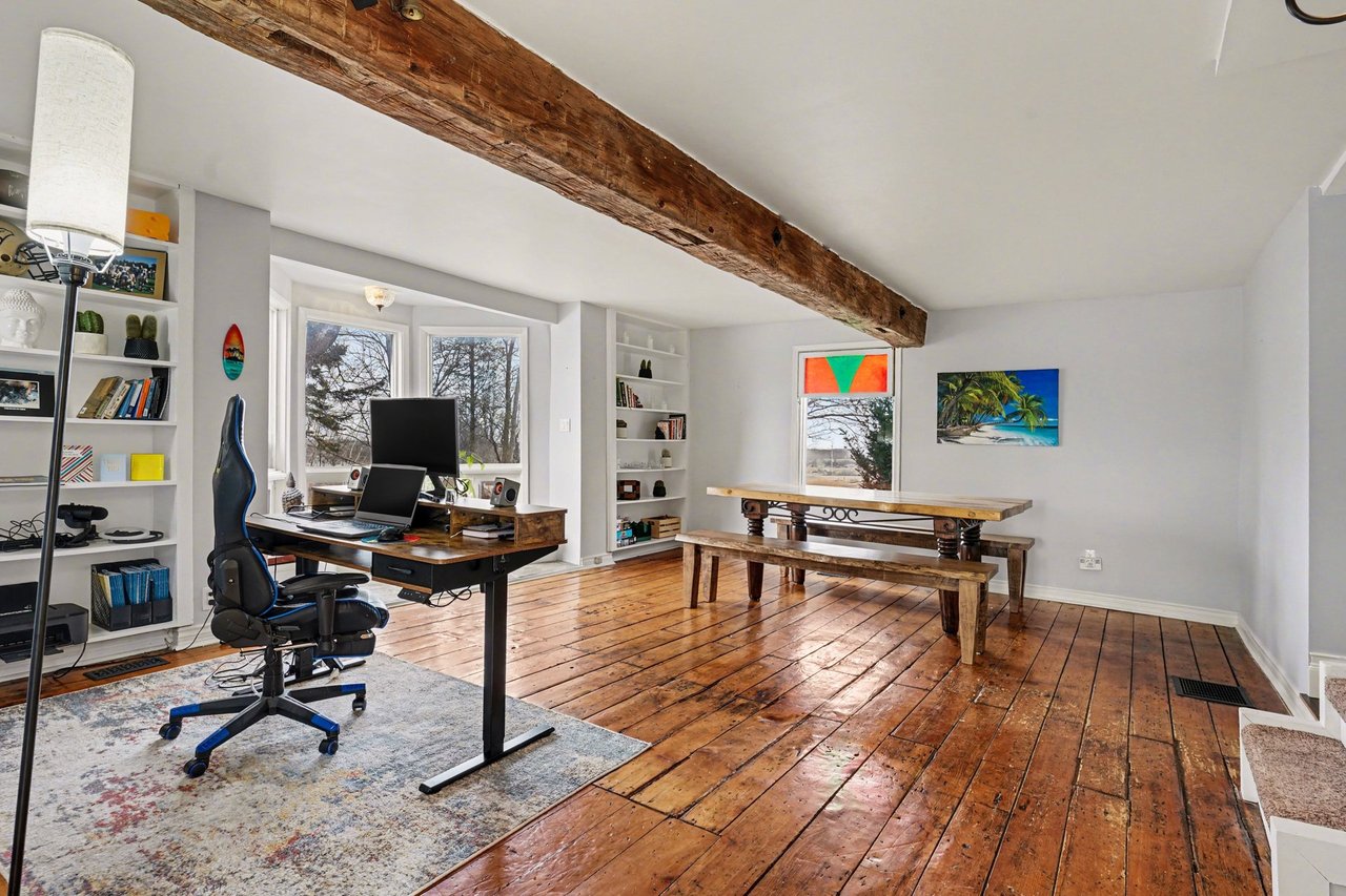 1210 Concession Road 11