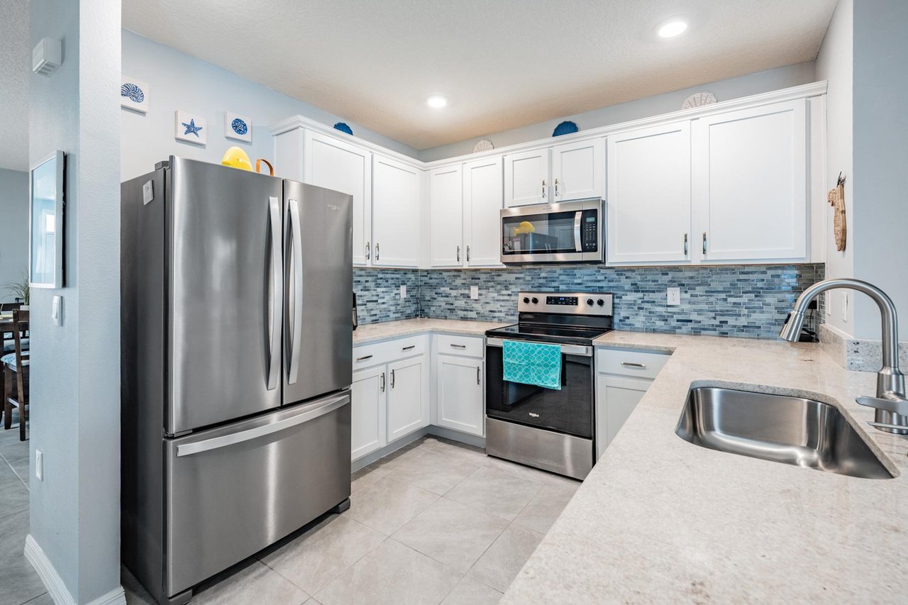 Turnkey Oasis in Epperson Lagoon