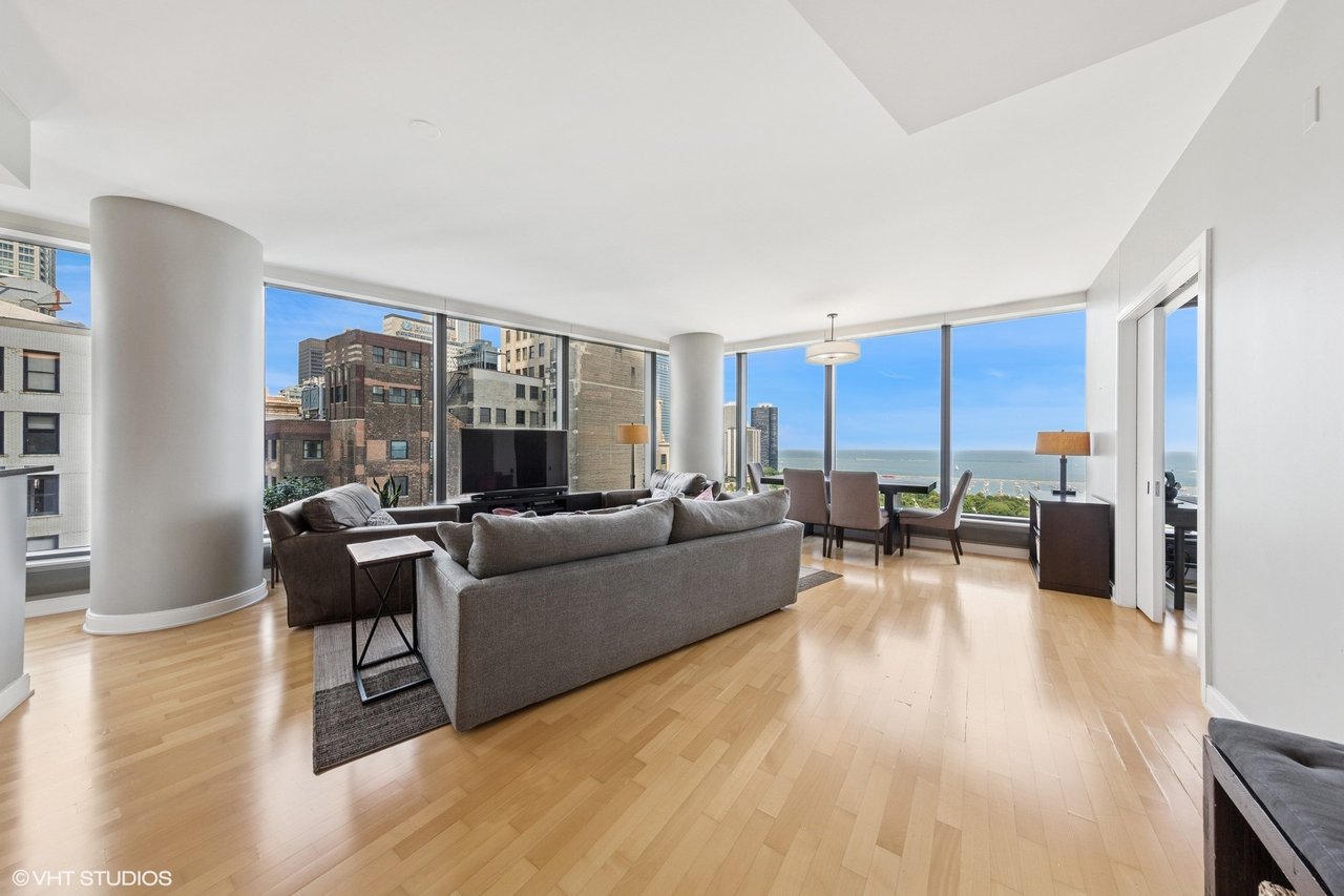 60 E Monroe St Unit 2101