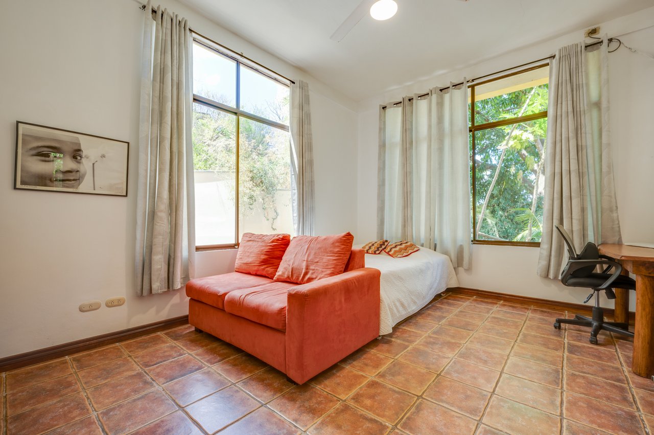 Casa Marazul | Ocean-View 5-Bedroom Home with Guest House & Infinity Pool near Playa Prieta