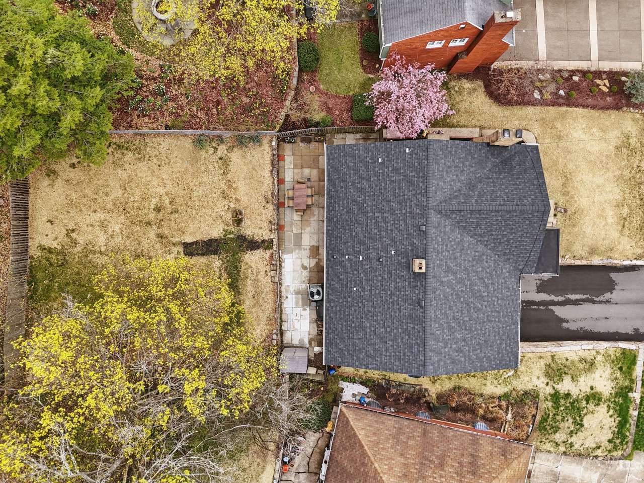 1450 Mohican Dr