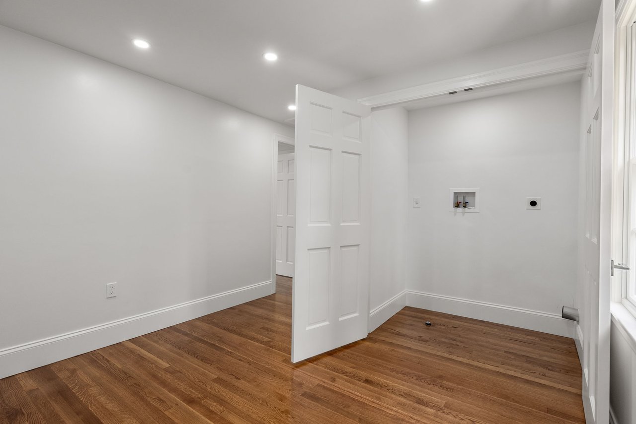 26 Bittersweet Lane, Weston, MA 02493