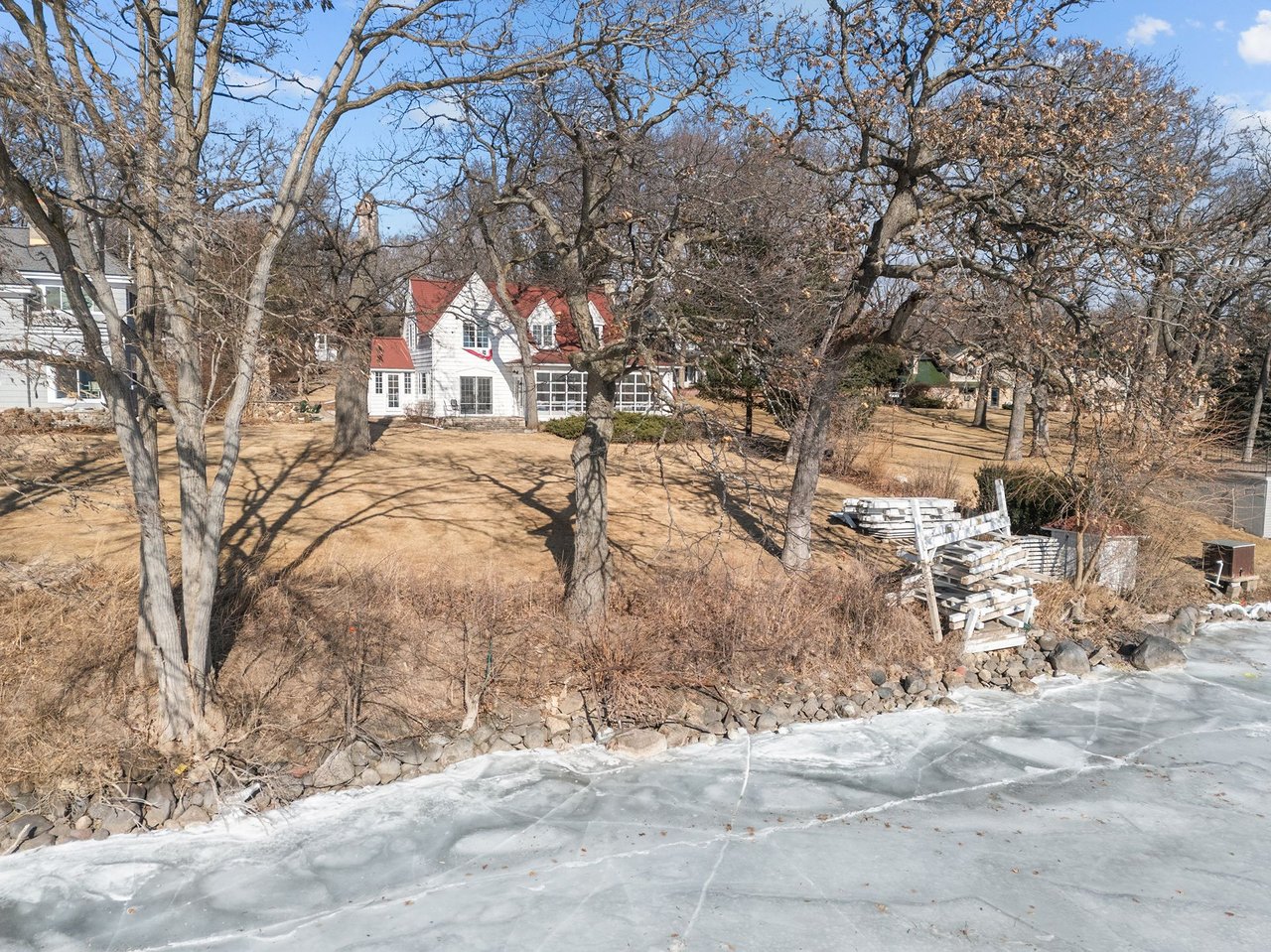 W1181 Illinois Avenue