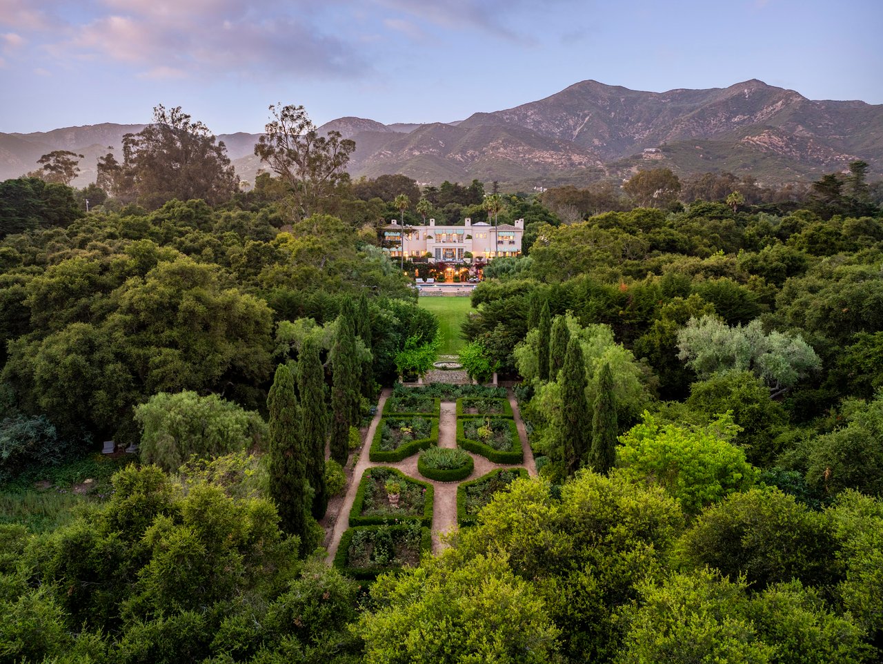 670 Hot Springs Rd, Montecito