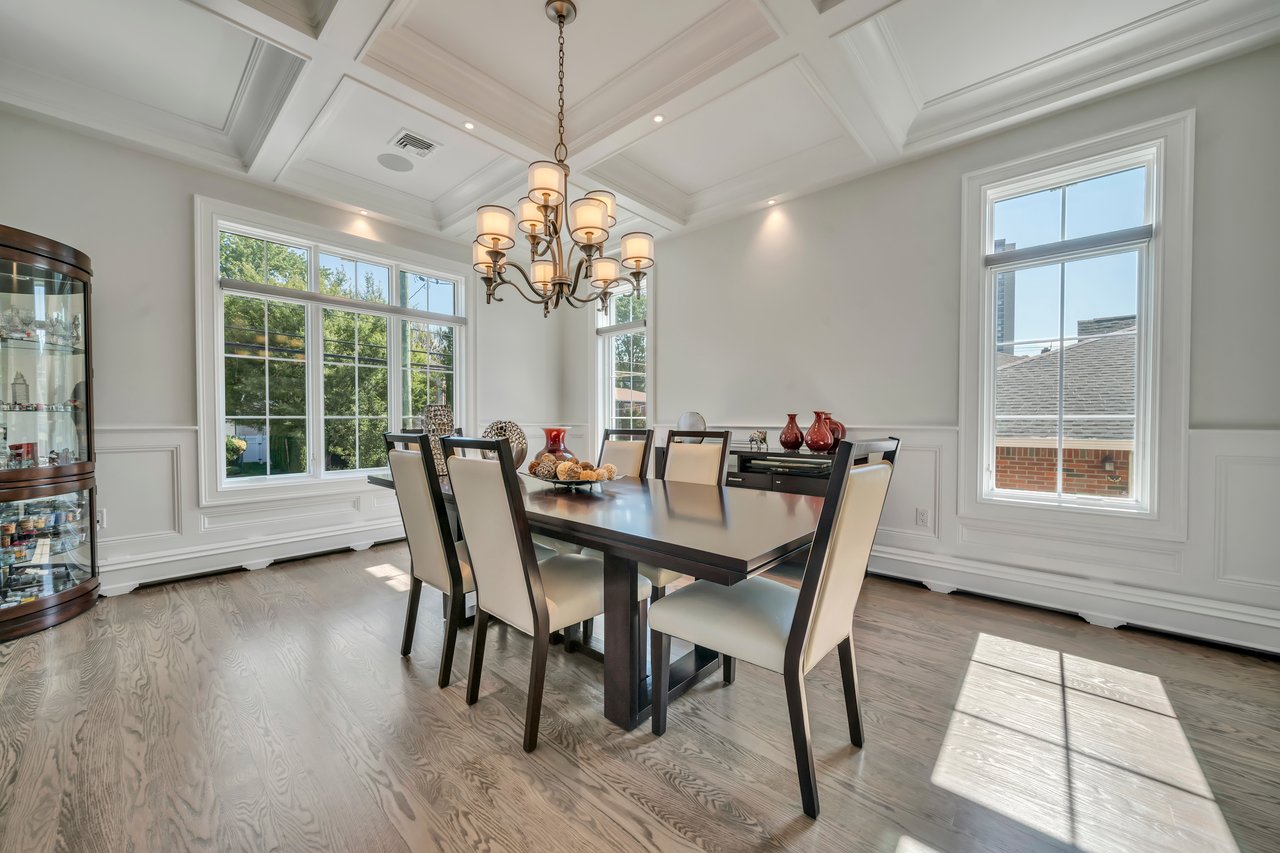 214 Forest Road