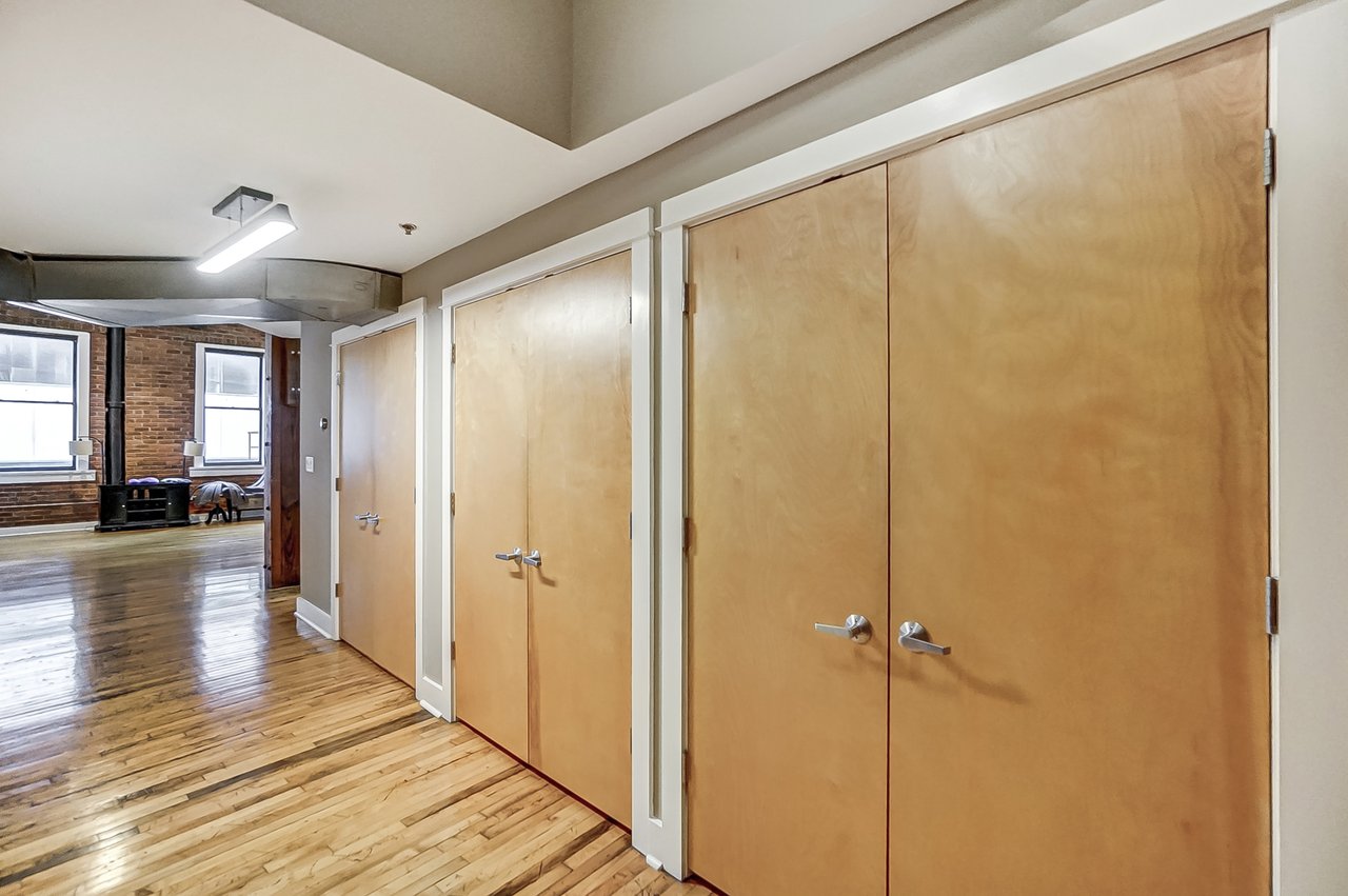 26 E 6th St. (3 units available.) #702, #802 #803