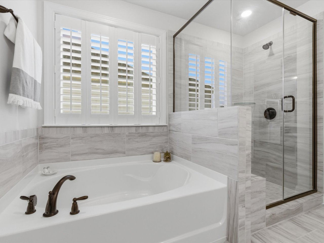 2204 Skybrook Oaks