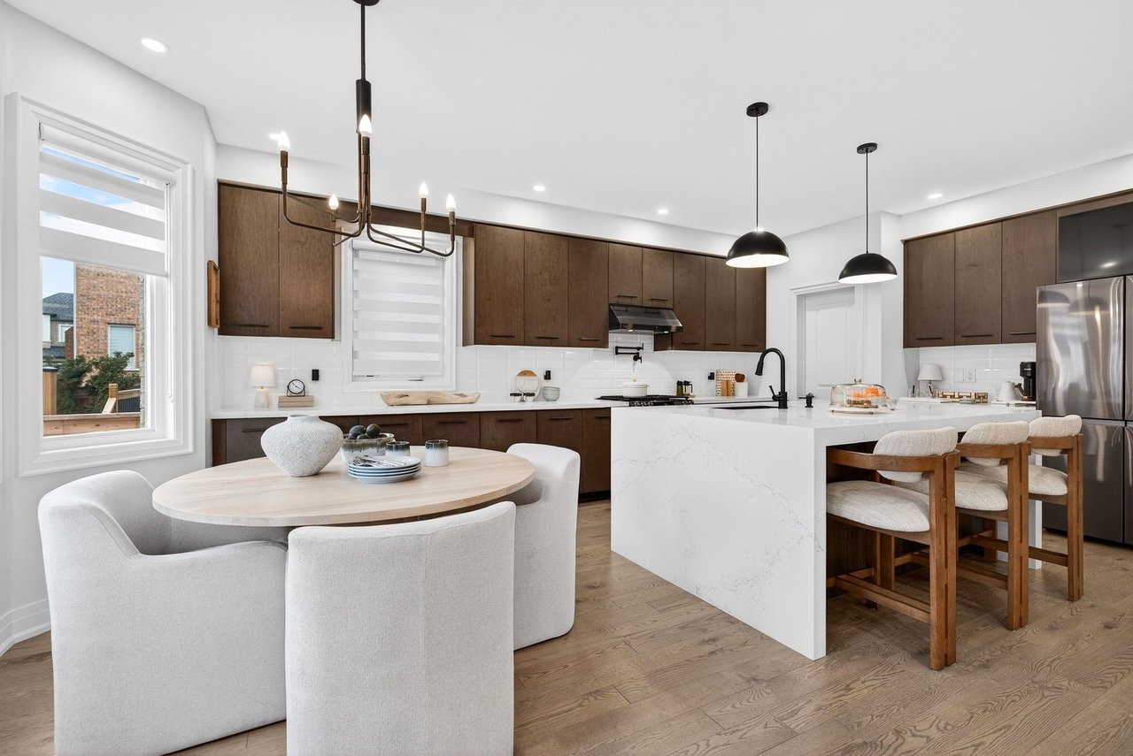 Curated Waterdown Elegance