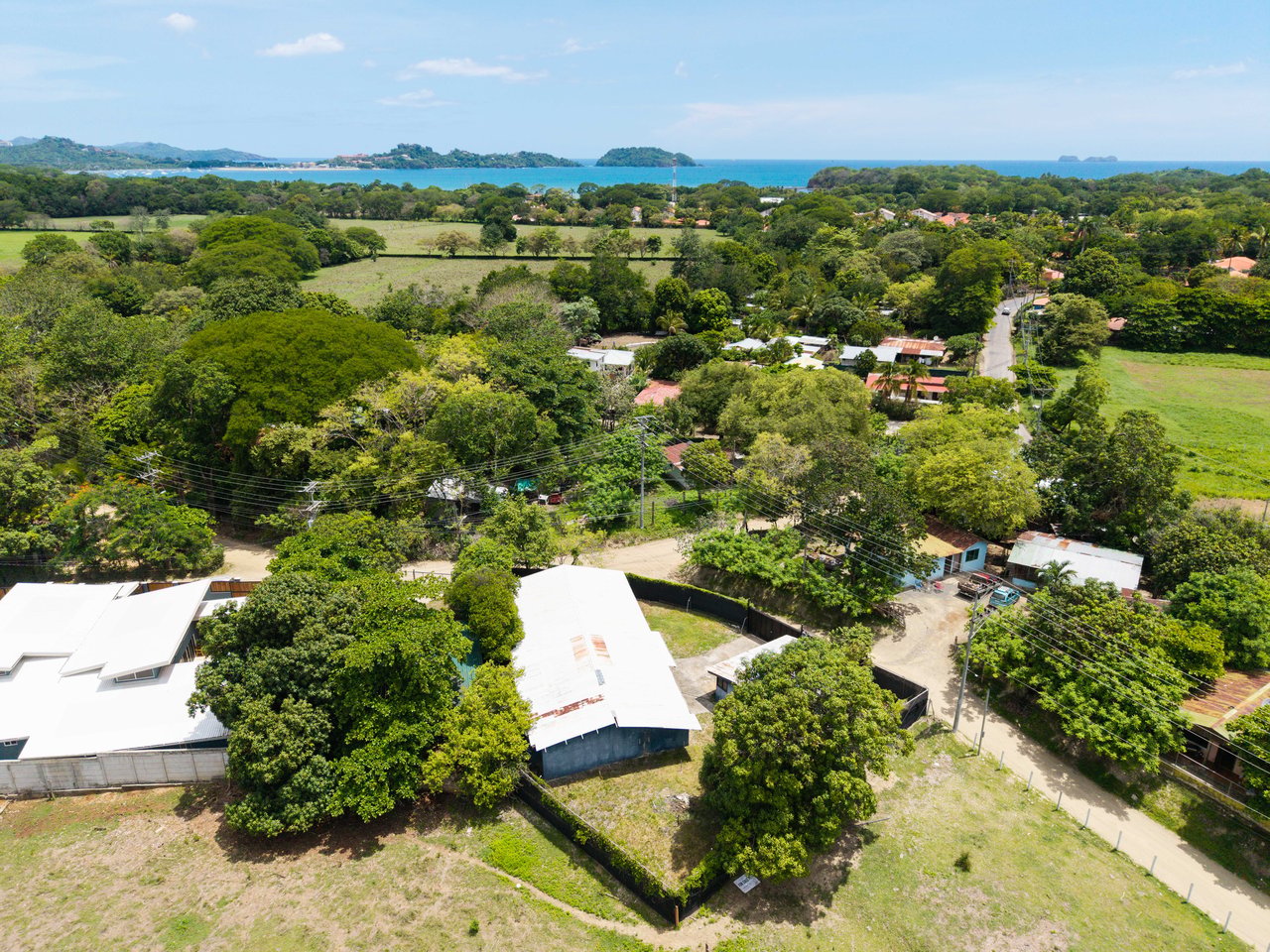Potrero Fixer Upper | Fully Serviced 500 m² Lot