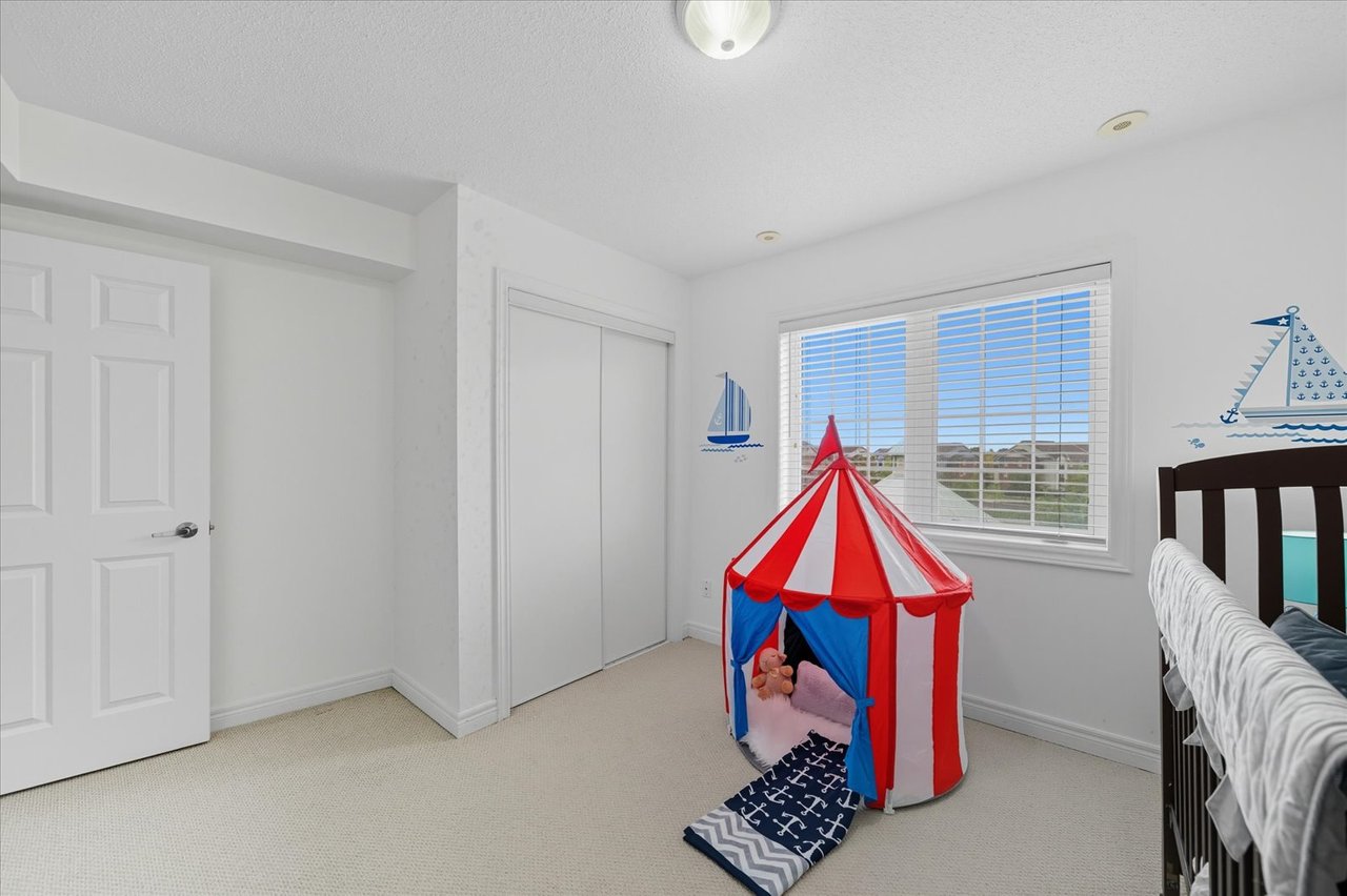 #23 - 20 Greensborough village Circ