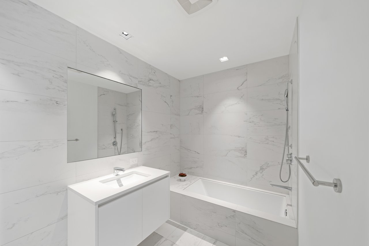 One Thousand Museum Lower Penthouse 4901