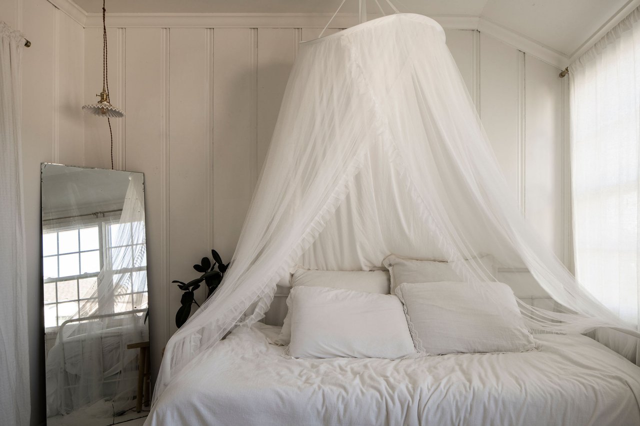 The Perry Farmhouse in Van Nuys, A Rare Rustic Compound