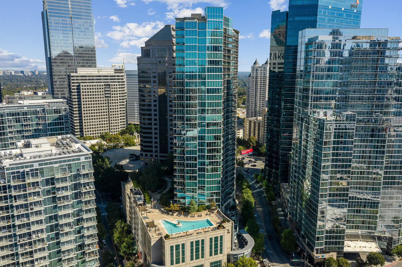1080 Peachtree Street NE Unit 3215