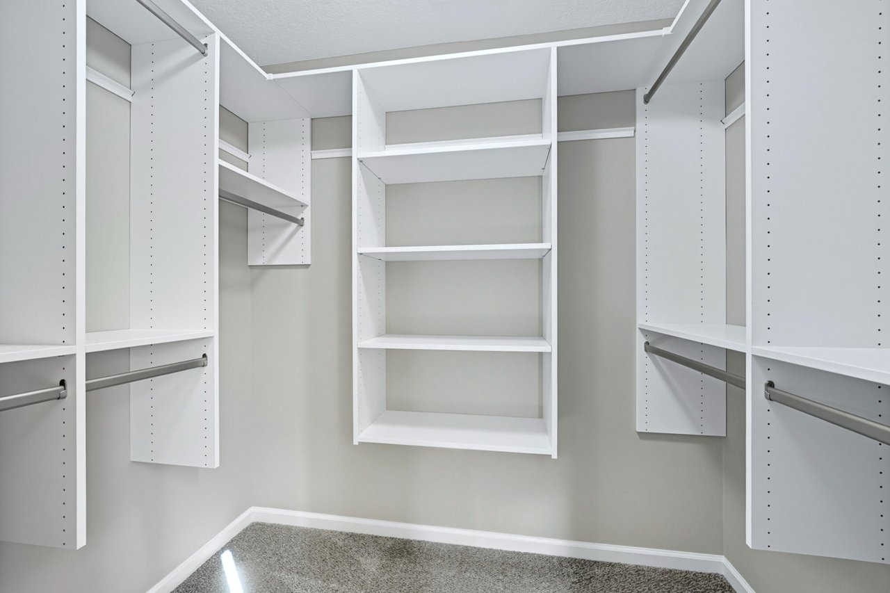 22238 Travertine Run