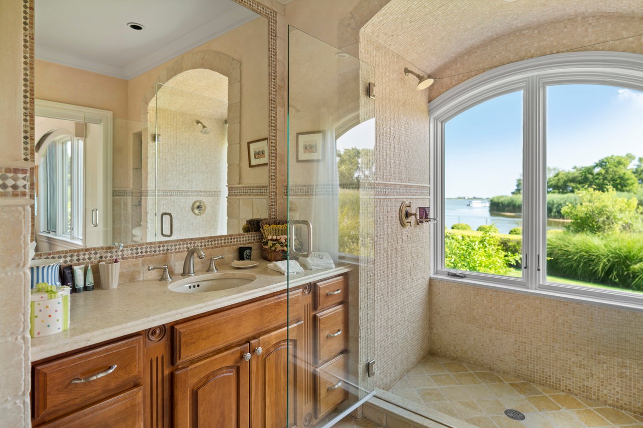 Ondine: An Extraordinary Mecox Bay Waterfront Estate