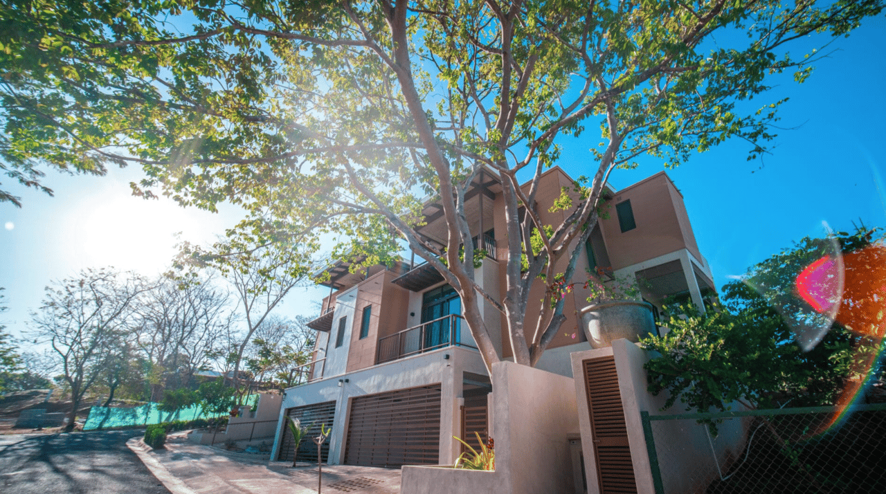 Casa Bromelia Lot 51 - Tamarindo Park
