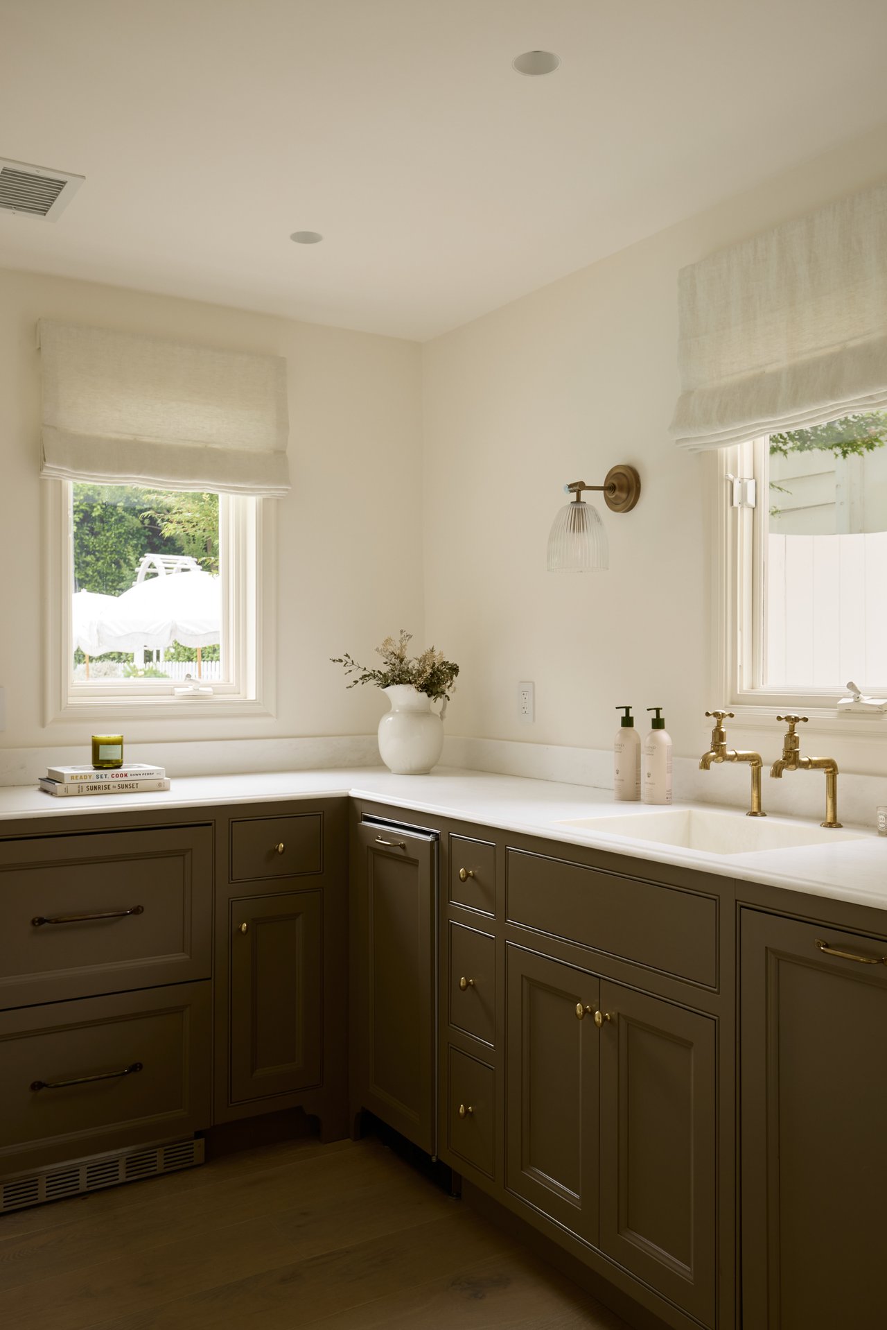 17333 Rancho St, Encino