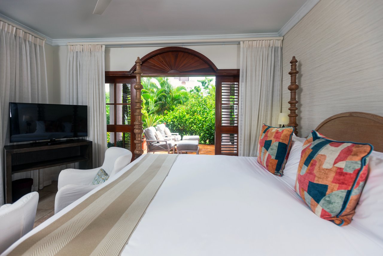Villa 107, Manchineel