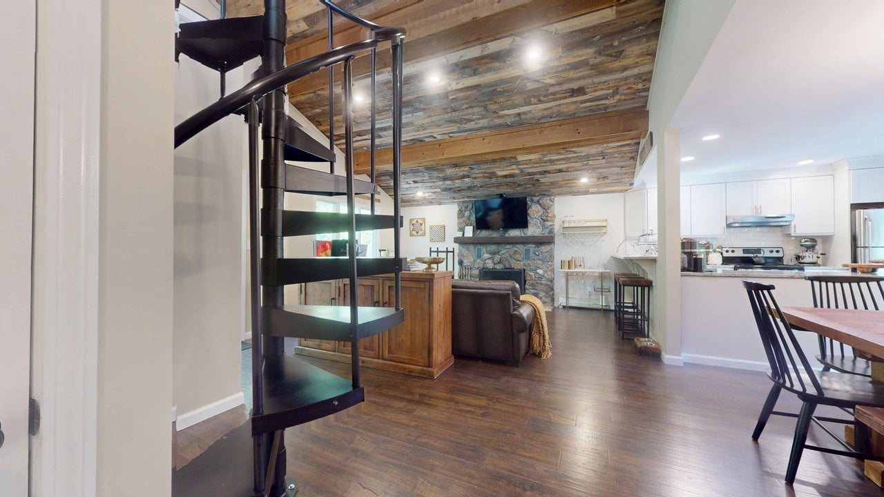 Multi-Level Mountain Retreat 