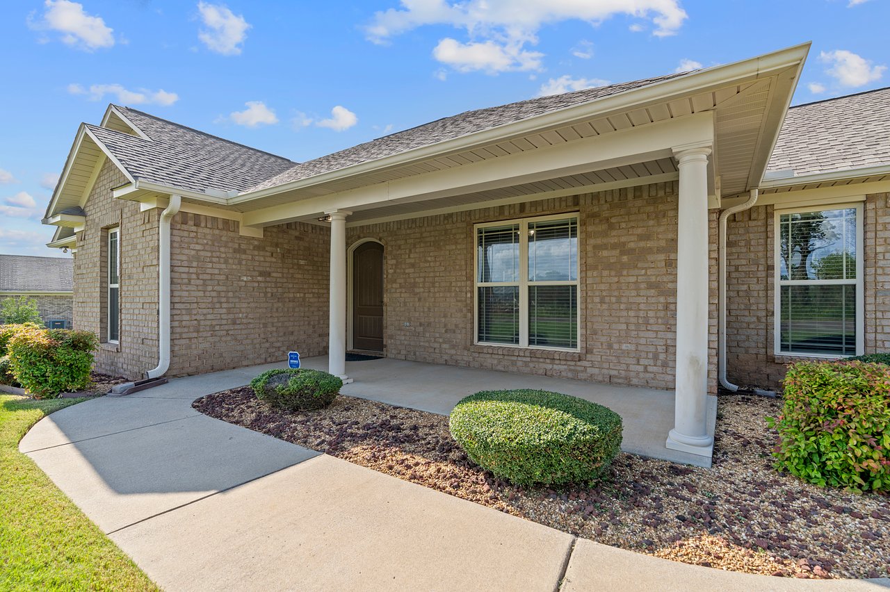 Large Lot - Minutes from Huntsville - Lawn Care Included