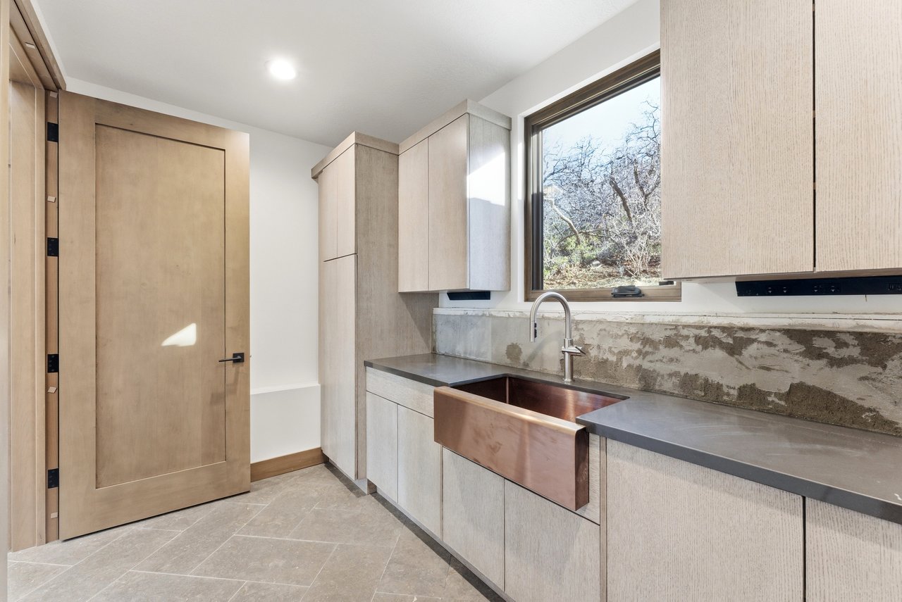 11004 N Wrangler Circle