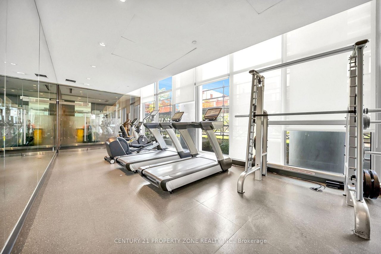 PERFECT SUITE FOR PENTHOUSE LIVING