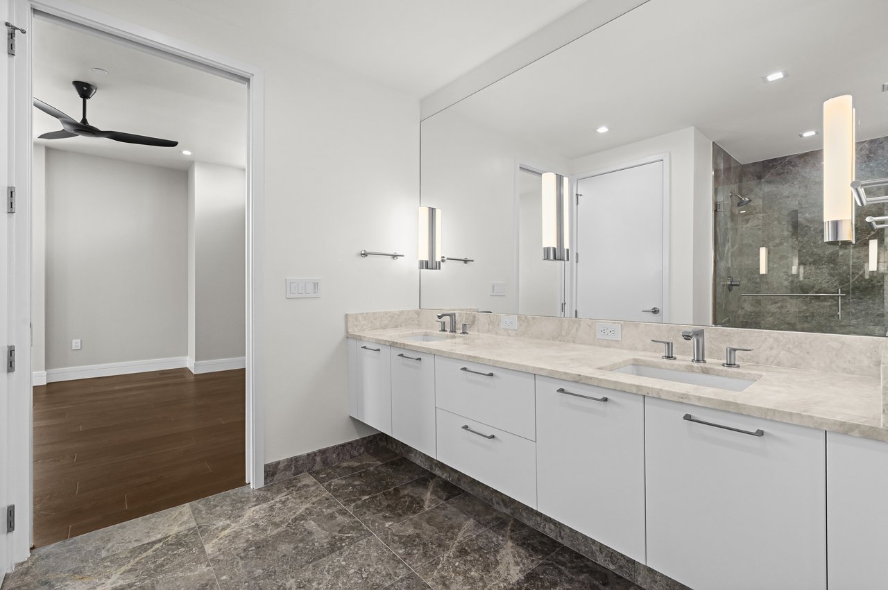 501 West Ave #3201