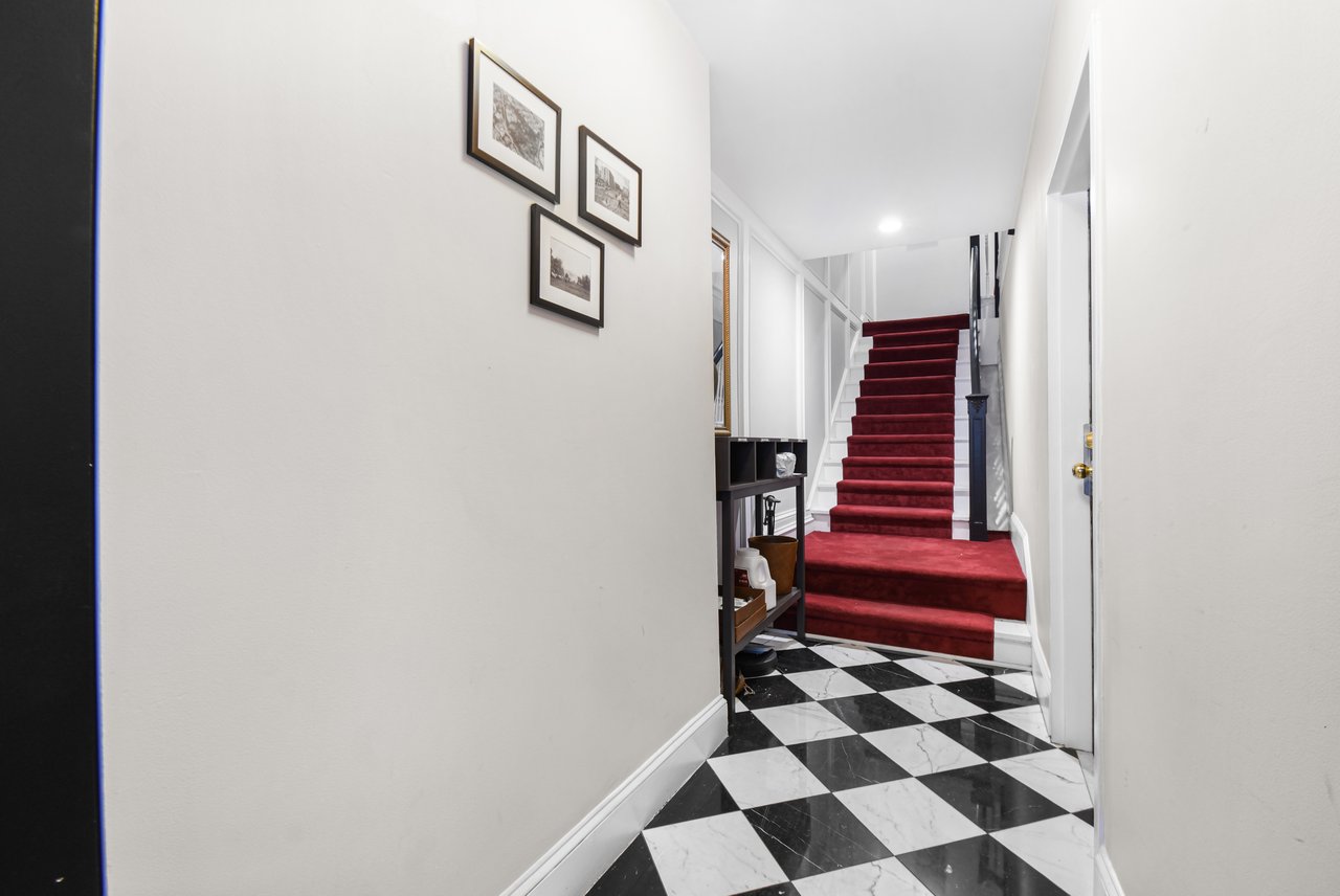 2013 Columbia Rd Unit E