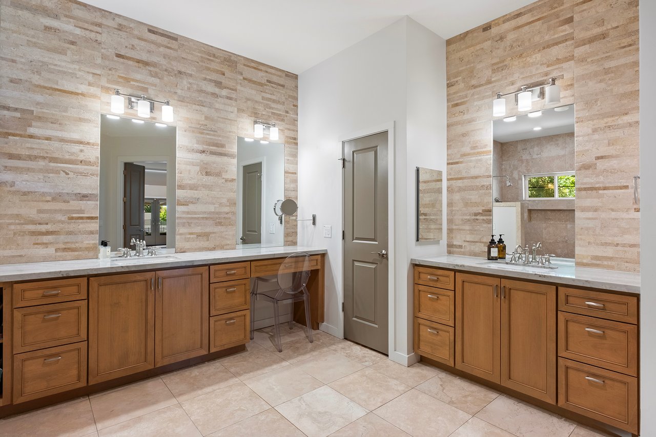 7281 E ROYAL PALM Road