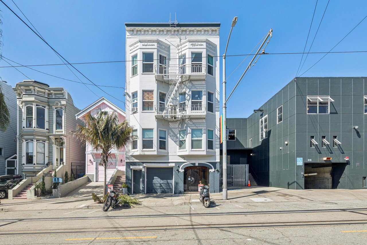 334 Noe St