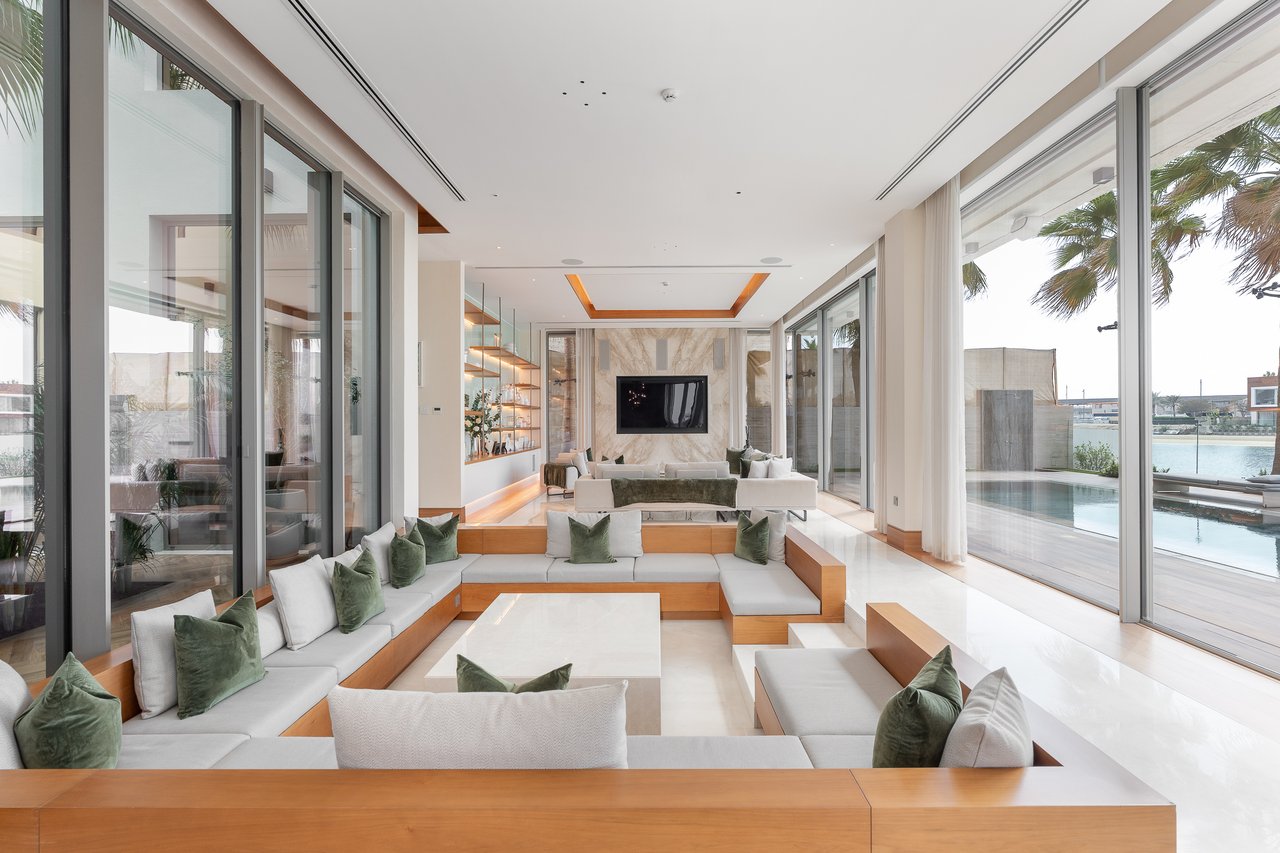Signature Villas Frond G