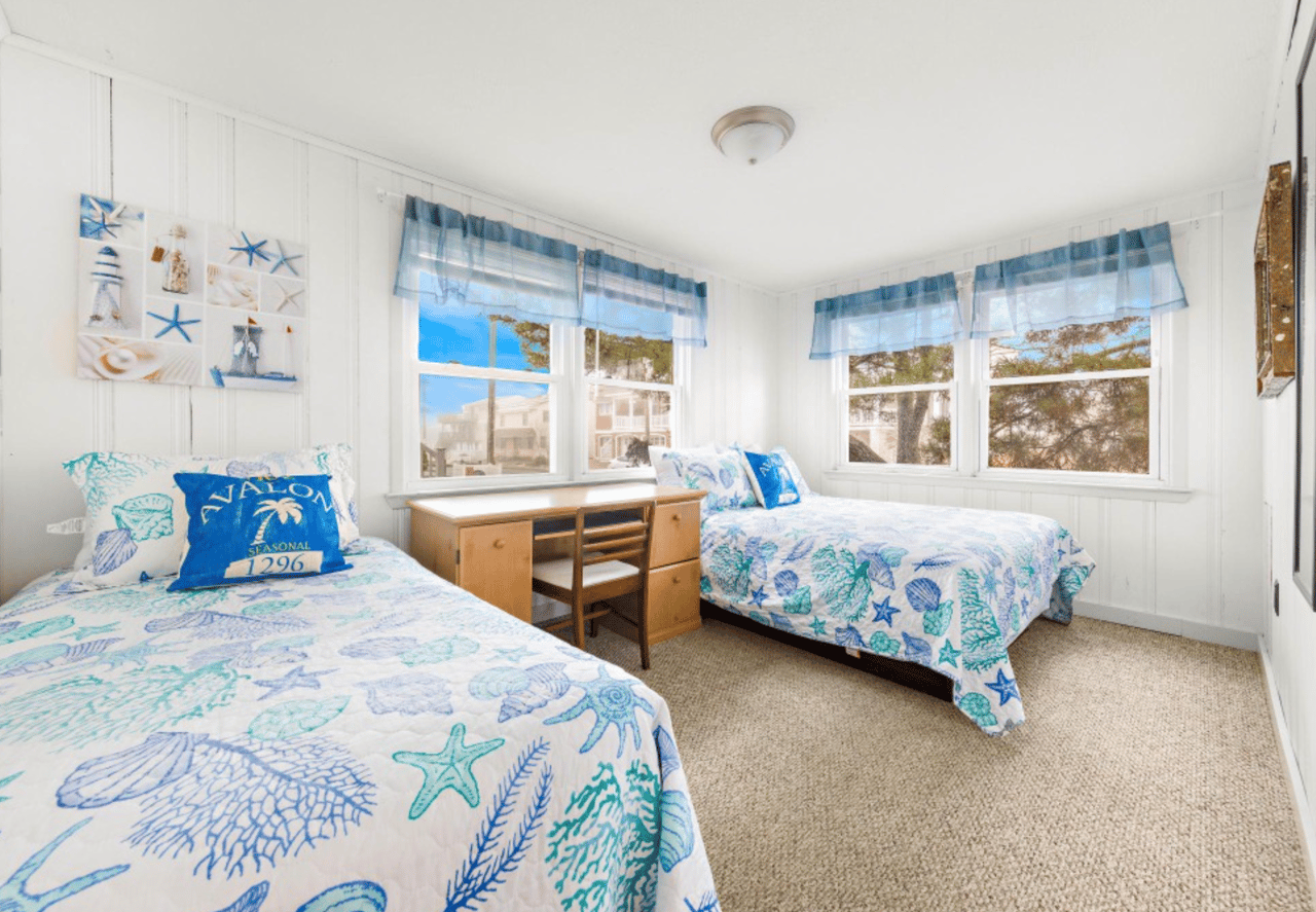 18 E Dupont Ave, Brant Beach (Ground Floor) 