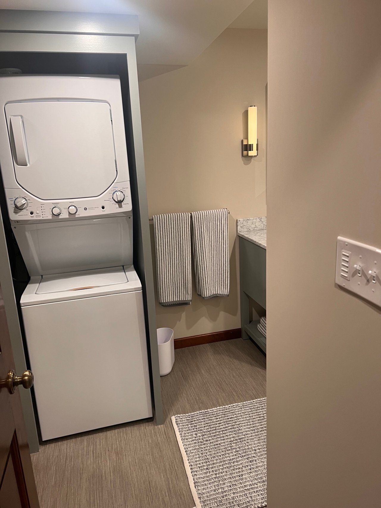 1015 Route 100 S - Lower Level Apt
